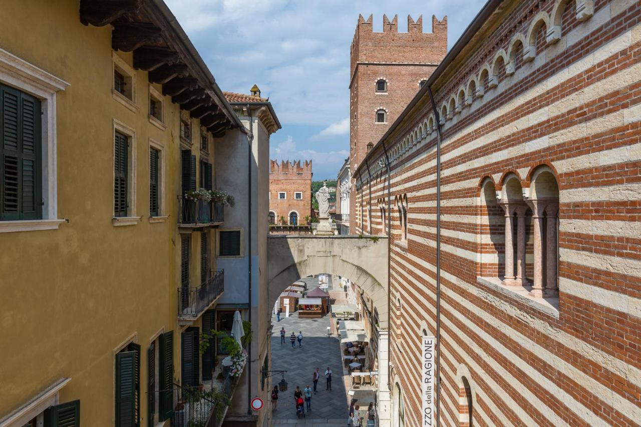 Domus La Costa Apartment Verona Exterior photo